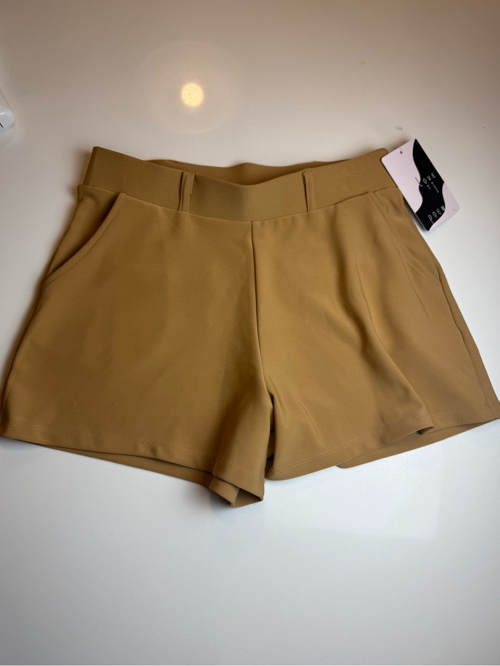 Love Poem Women's Tan High-Waist Stretch Shorts Size L